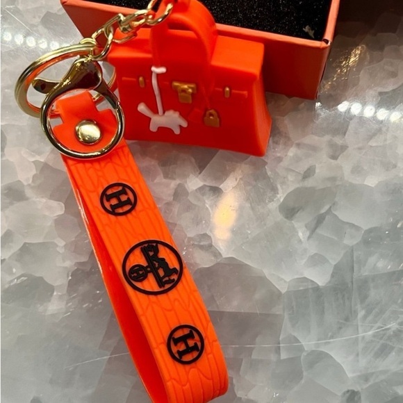 Mini 3D Decorative Fashion Handbag Bagcharm/Keychain with box! - Picture 5 of 8